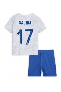 Ranska William Saliba #17 Jalkapallovaatteet Lasten Vieraspeliasu MM-kisat 2022 Lyhythihainen (+ Lyhyet housut)